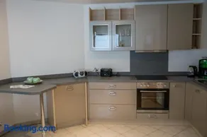 Schöne 2-Raum-Wohnung im Zentrum Waltershausens - Image 2