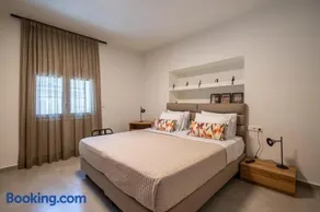 Eltynia Luxury Villa - Image 2
