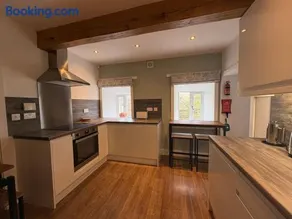 The Cottage at Stoodley Barn - Image 5