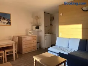 Appartement 2 pièces avec terrasse et piscine à Balaruc-les-Bains - Image 3