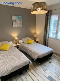 Gîtes des roches 2 logements , détente assurée 2 kilomètres du zoo ! - Image 1