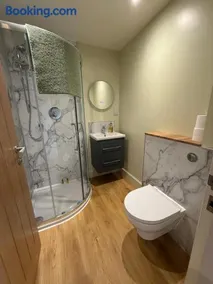 Threipmuir Lodge - Image 4