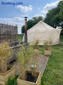 Nine Acres, Hot Tub, peaceful - Image 2