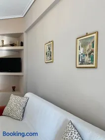 Mpanos Sea Apartment 2 - Image 4