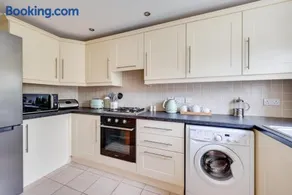 3 Bed in Wangford oc-75sare - Image 4