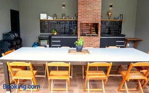 Casa pet friendly c piscina churrasqueira e wi-fi - Image 2