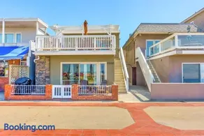 Newport Vacation Memories - Image 2