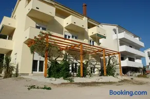 Apartments Adria - Image 3