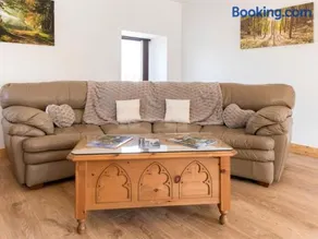 2 Bed in Harrogate oc-hh011 - Image 5