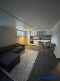 Apartment near Arlanda Airport Stockholm including parking - Image 3