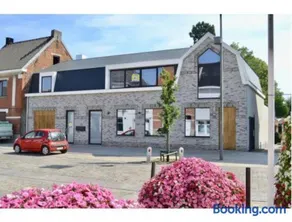 Leuk overnachten in hartje Laarne dicht bij Gent - Image 1
