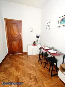 Apartamento completo no centro - Image 2