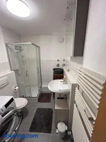 Kirchdorf Lounge - komplette moderne Ferienwohnung mit Parkplatz nahe A7 - Image 3