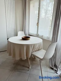 Stella Toscana Apartments - Image 4