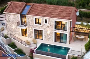 Villa Val & Sol - Image 1