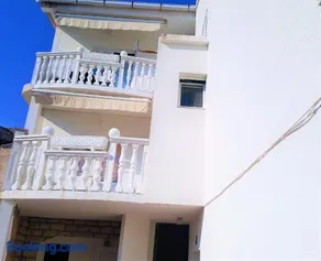 Apartments Niko Metajna, island Pag - Image 2