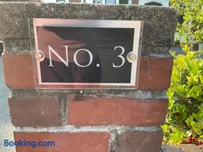 No.3 - Image 3