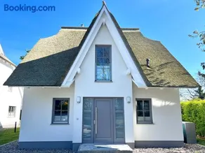 Ferienhaus Sundevit - exklusives Ferienhaus mit Infrarotsauna, Whirlpool-Wanne und Kamin - Image 1