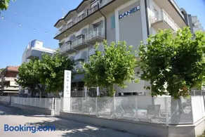 Daniel Apartments - Image 3