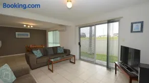 Sunnyvale unit 1 - Image 2