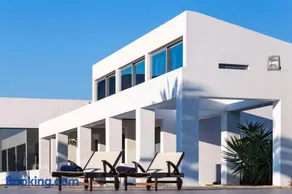 LeBlanc Luxurious Beachfront Villa by Goutos Luxury Living - Image 4