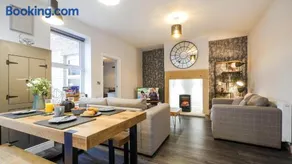 The Hadrian Apartment - Image 4
