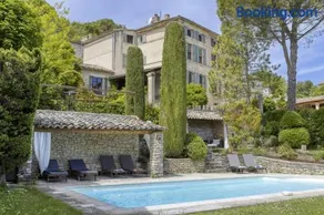La Maison Sambuc Village house for rent with pool in Luberon - Image 1