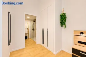 Pingüino - Entire Apt - Near Beach and Stadium by Río Turia Apartments - Image 4