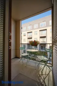 Lux Preston Hollow - 2BR, Pool, Gym, Games & Pkg - Image 2