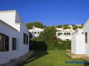 Casa Oeste - Family-Friendly Holiday Home With Sea View - Image 1