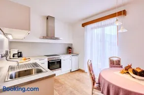 Apartmenthaus Haringer - Image 1