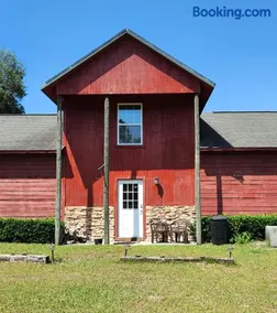 Hawks Nest Loft - Image 2