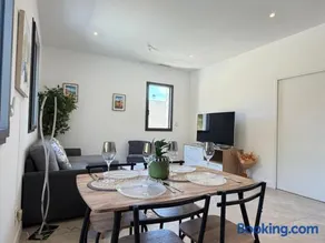 T2 lumineux & cosy avec parking privé gratuit sur les hauteurs de Bastia - Image 4