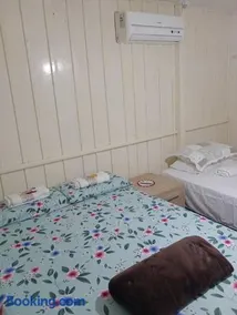 Hospedagem Famíliar casa Rosa - Image 5