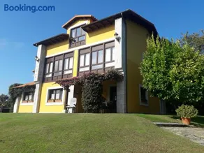 El Corral Del Acebo - Image 2