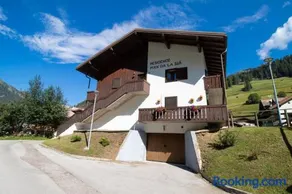 A un passo dagli impianti - Penia di Canazei - Image 1