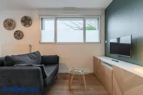 Appartement une chambre avec parking et terrasse - Image 2