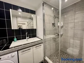 Fine Apartment - Image 4