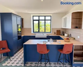 Avel Vor - Family home renovated sea view - Image 2