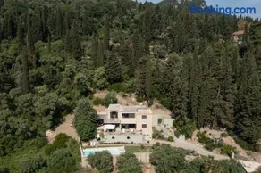 Terra e Mare Seaview Villa with Private Pool & Beach access - Image 5