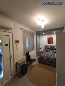 Giorgos studio Trikala - Image 3