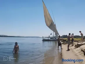 sailboat - Image 2