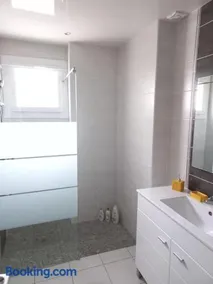 Appartement dans Villa - Image 4