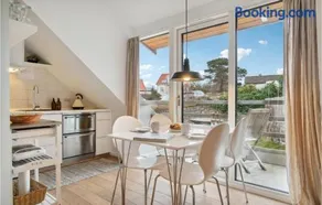 Awesome Apartment In Allinge - Image 3