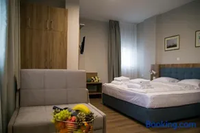 AquaSun Family Hotel - Image 2