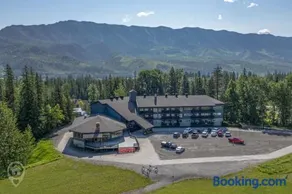 Griz Inn by StayIn - Image 1