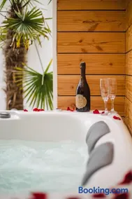 Casa Gauda, Jacuzzi, détente et sérénité - Image 3