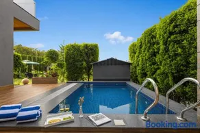 ELIVAAS Signature Aranya Library Villas With Private Pool, Sit-out Area, Common Lounge & Garden With Forest Views - Image 2