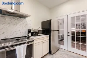 Serene Texas Ranch Escape - Image 1