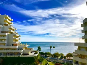 Estudios y Apartamentos Benal Beach - Image 1